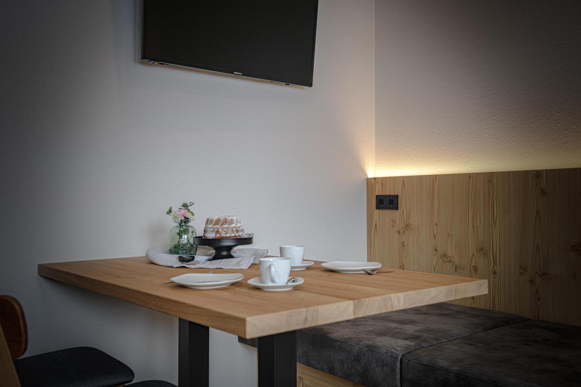 Wolf Apartments Padaun Vals Luaran gambar
