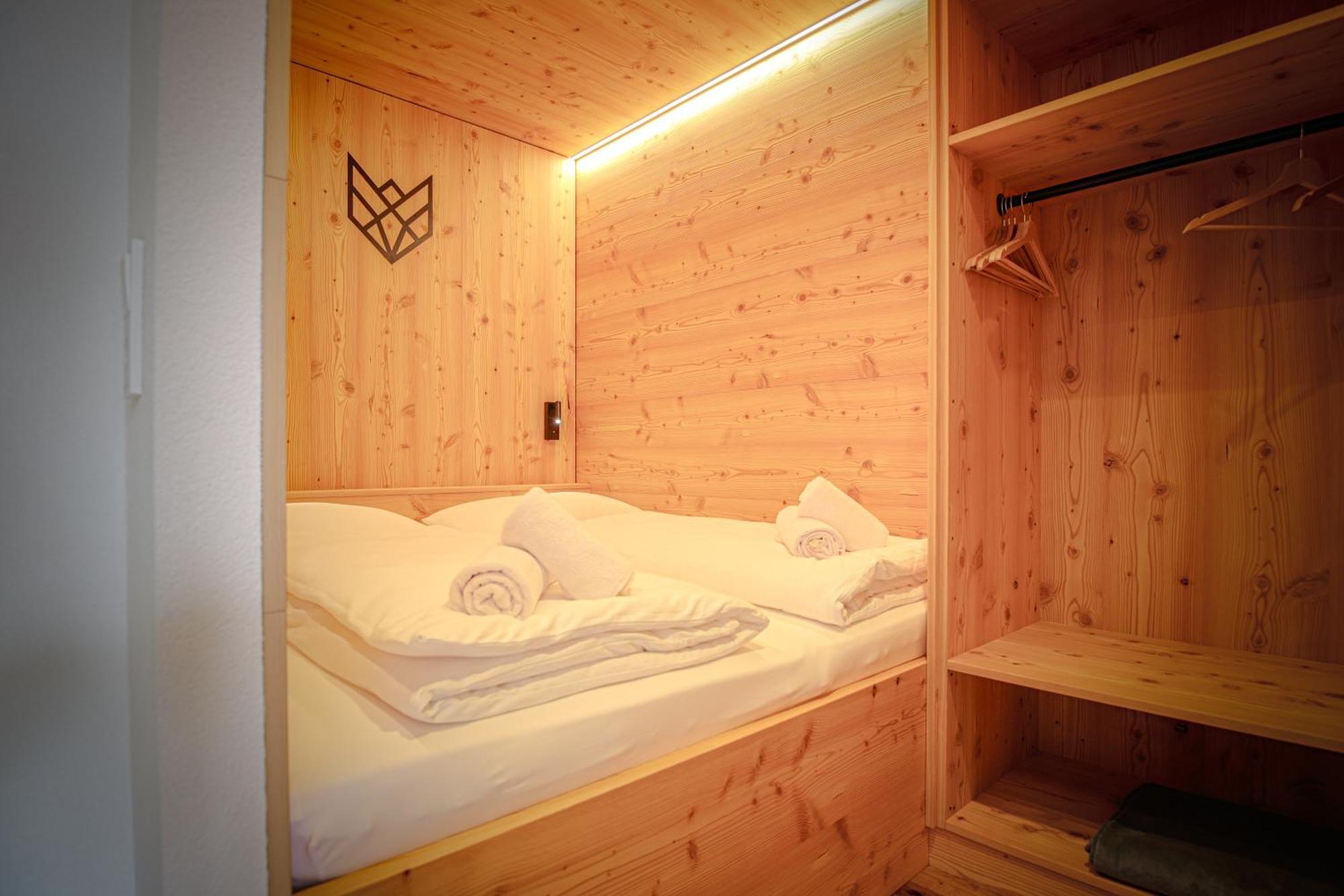 Wolf Apartments Padaun Vals Luaran gambar